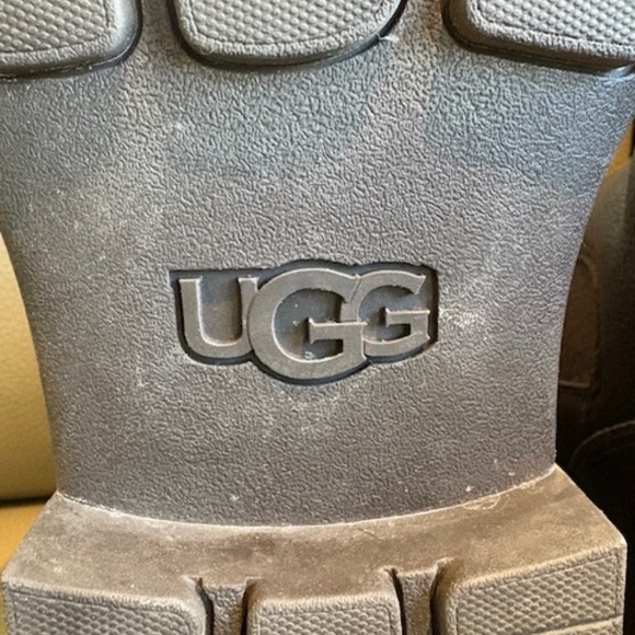 UGG Australia sz US 10 (UK 8, EU 41) Women's premium leather Chelsea boots brown - Picture 9 of 16